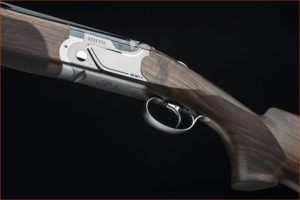 Beretta presenta una nueva escopeta superpuesta: la 694
