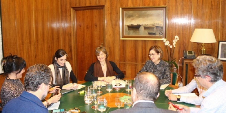 Foto de la reunión entre ecologistas y MAPAMA. / MAPAMA