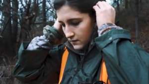 ¿Sabes lo que es la caza?, el demoledor vídeo de esta joven cazadora asturiana