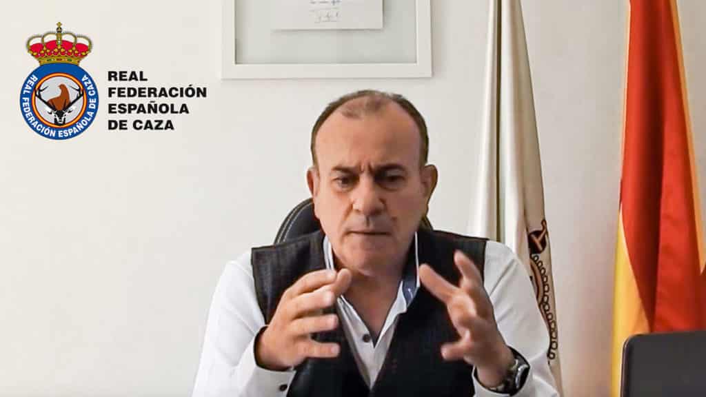 Manuel Gallardo, presidente de la RFEC, durante el vídeo. © YouTube