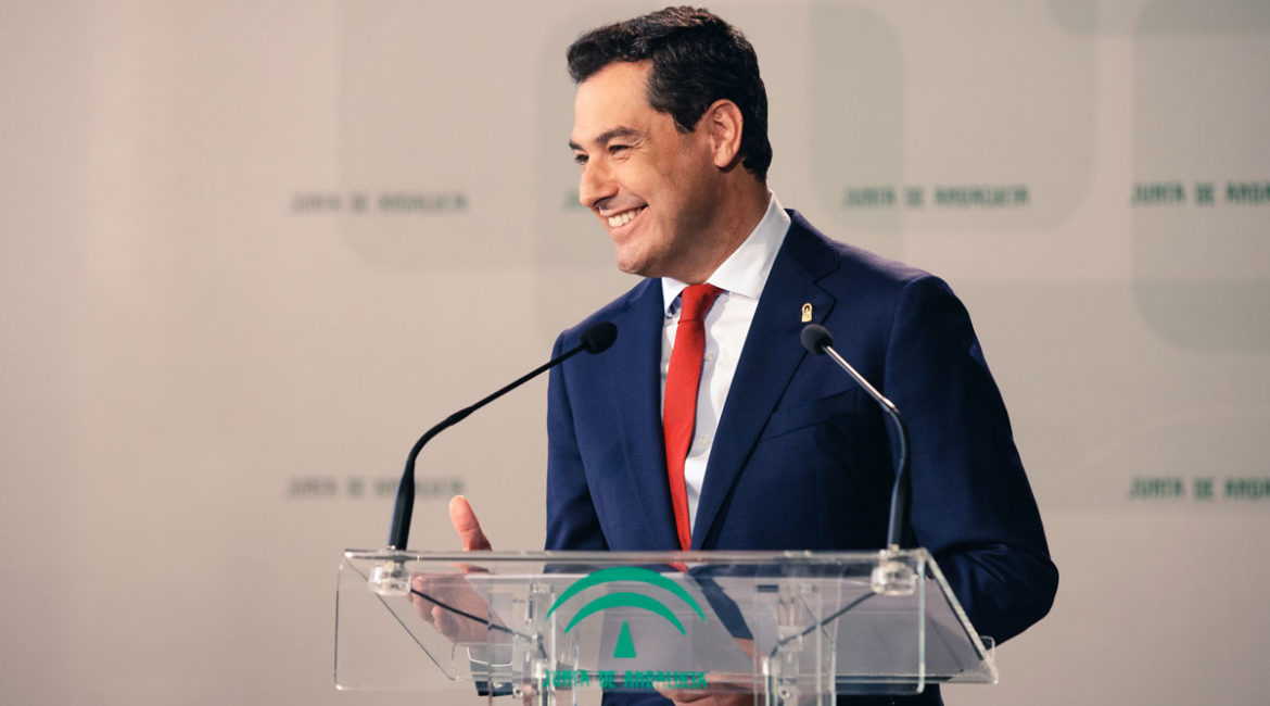 Juanma Moreno, presidente de la Junta de Andalucía. © danielmarin / Shutterstock.com