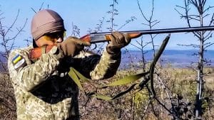 La principal asociación de caza de Ucrania lanza un mensaje a los cazadores que combaten contra Rusia