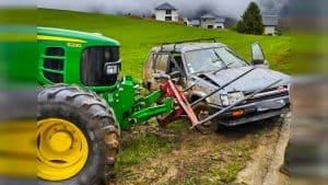 A juicio el agricultor que 'ensartó' el coche de un joven que entró en sus tierras para hacer derrapes