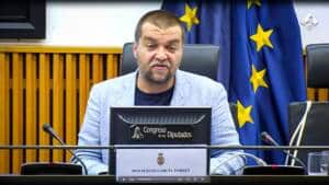 García Torres denuncia a la RFEC por compartir el vídeo que destapa la red de chiringuitos de su ley animalista