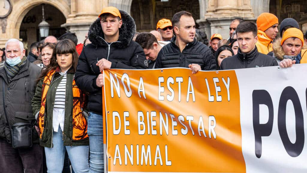 Salmantinos protestando contra la ley animalista en enero de 2023.