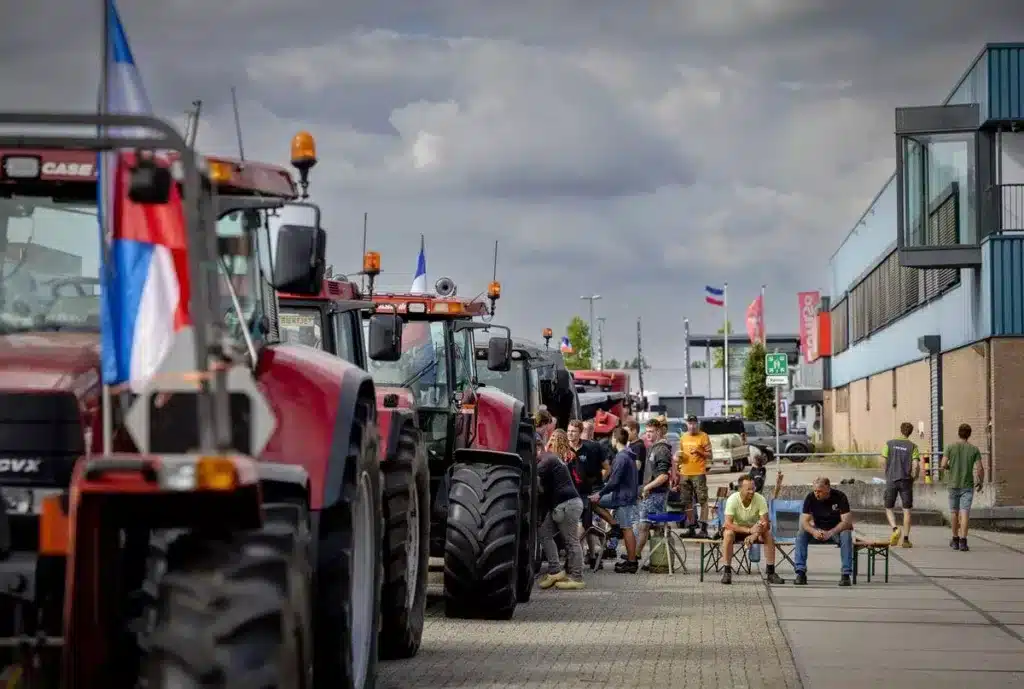 Protestas de granjeros neerlandeses contra las medidas del Gobierno para reducir el nitrógeno