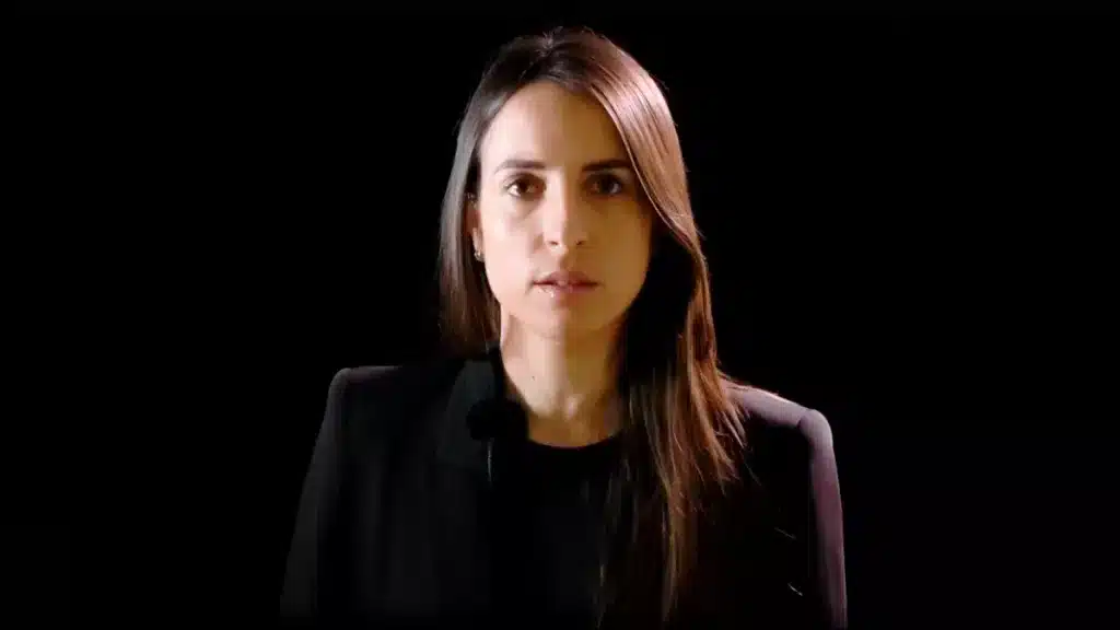 Lorena Martínez, durante el vídeo.