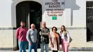 https://revistajaraysedal.es/wp-content/uploads/2021/08/pesca-galicia-puerto.jpg