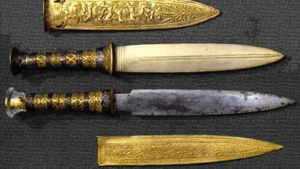 El 'cuchillo de montero' de Tutankamón