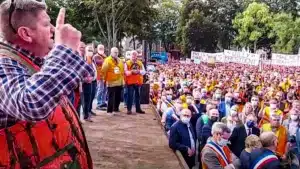 El presidente de la Federación de cazadores franceses, al frente del partido político que defenderá el medio rural en Europa