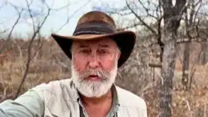 Este zoólogo deja un recado a los animalistas que «creen que los animales viven en un limbo».