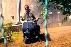 000-VESPA-AGRICULTOR