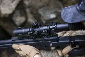 PARD lanza un pequeño y poderoso visor digital nocturno ideal para la caza del jabalí por 399 euros