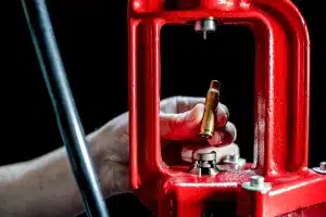 sevillano recarga ilegal balas