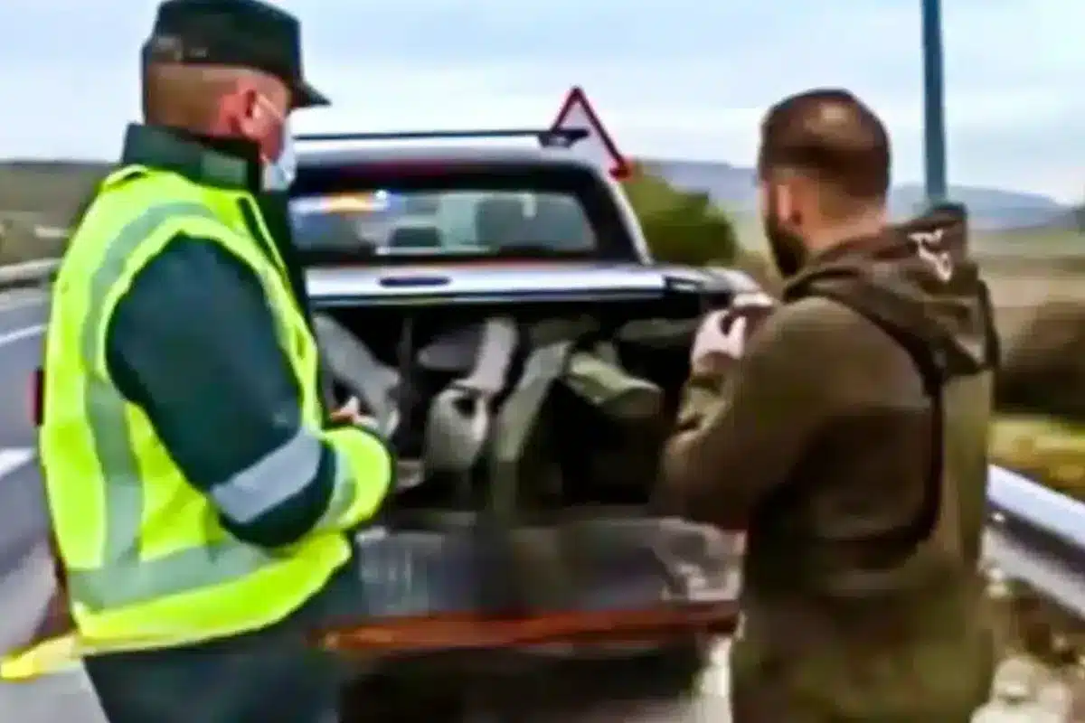 Guardia Civil sorpresa cazadores