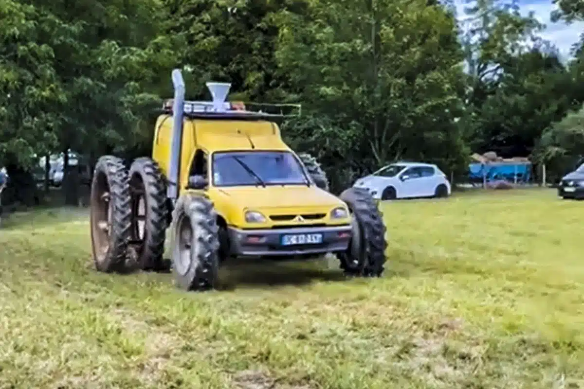 Renault Express tractor