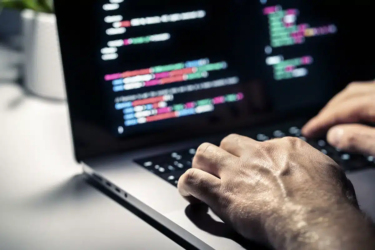 ciberataque expone datos tiradores Francia