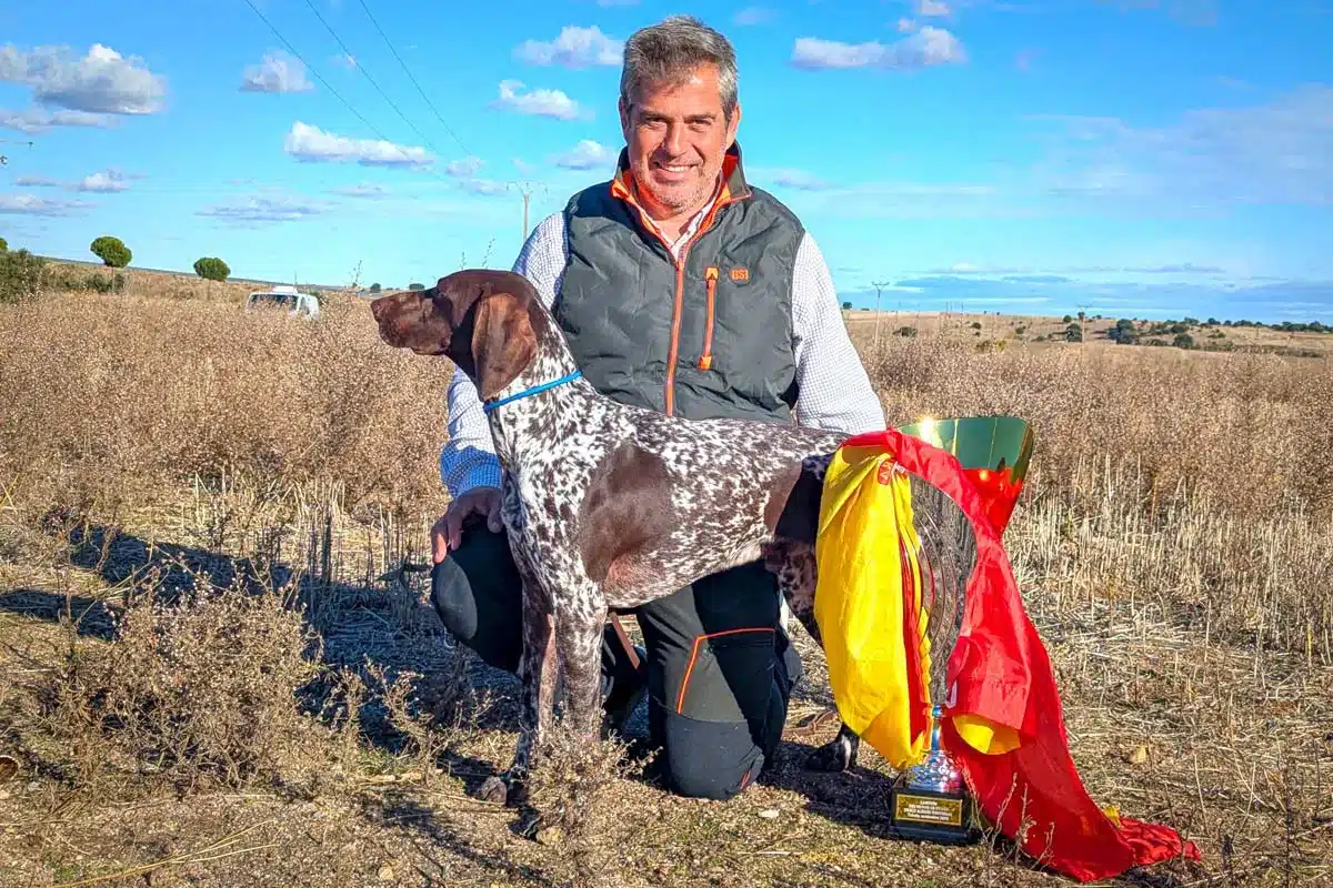 Javier Garcia y Mou.