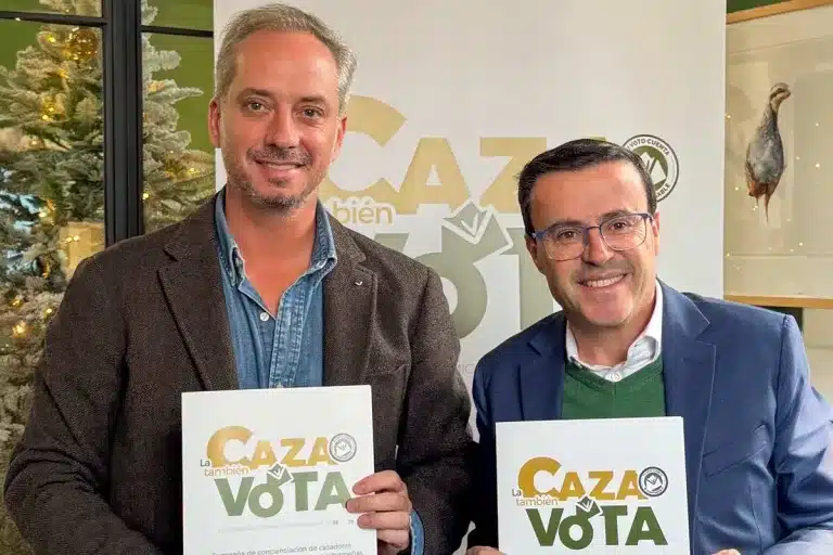 José María Gallardo, presidente de Fedexcaza, y Miguel Ángel Gallardo, candidato del PSOE.