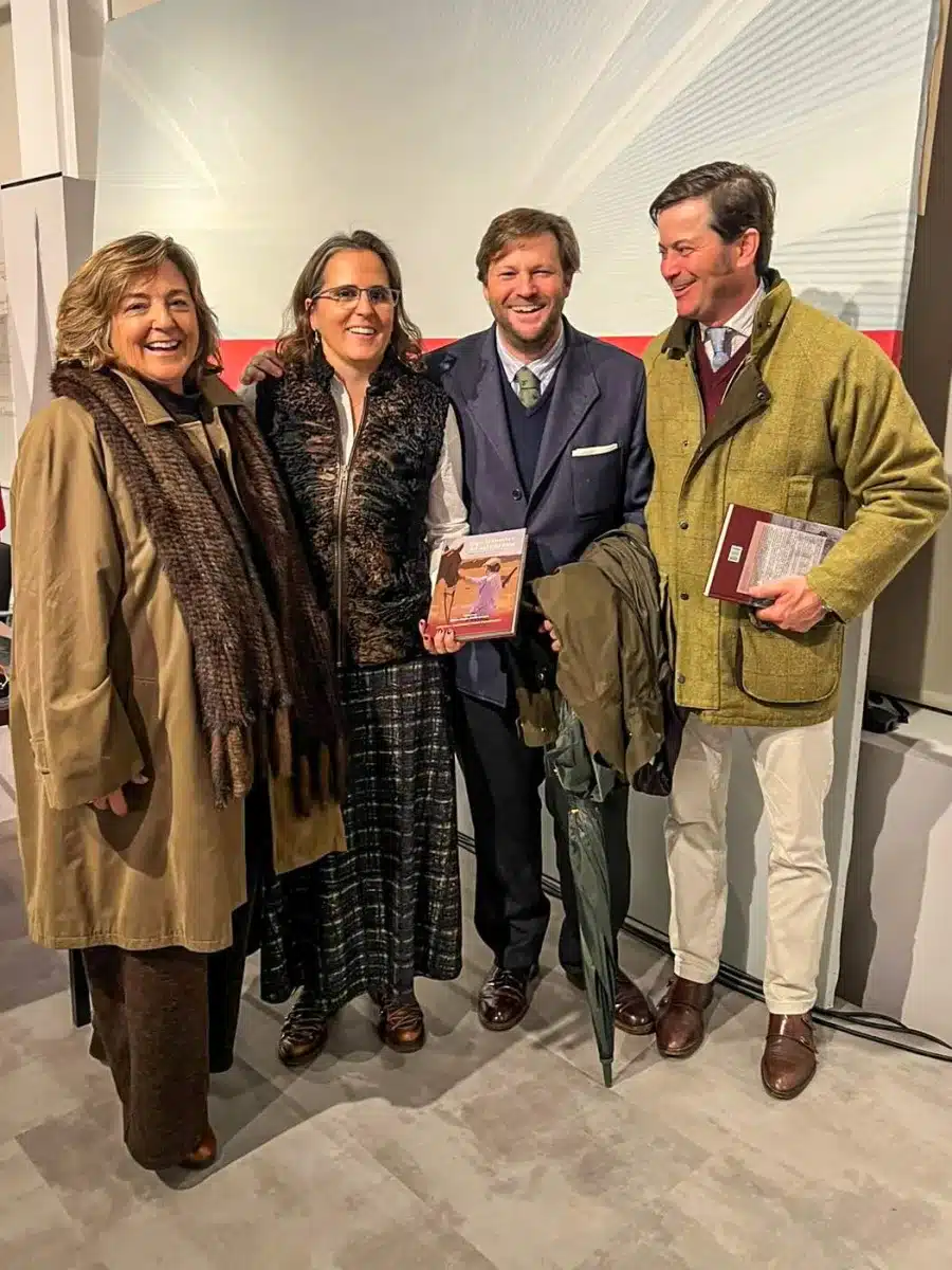 Carmen Basarán, Cristina Clemares, Alfonso Fabrés y Lolo de Juan durante la presentación.