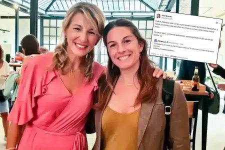Yolanda Díaz y Aïda Gascón, autora del polémico mensaje.