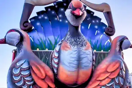 La carroza cinegética en la cabalgata de Badajoz.