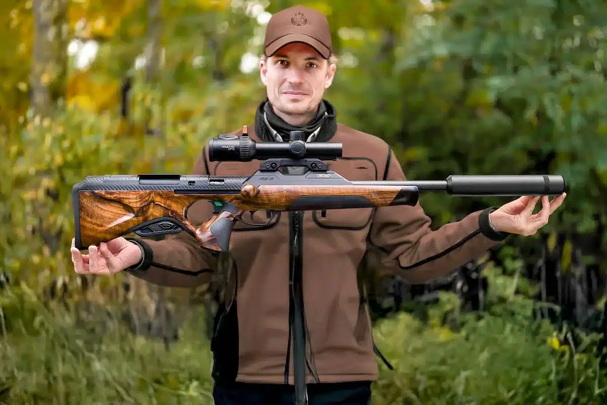 Franz Albrecht, con el nuevo Walther RS3.