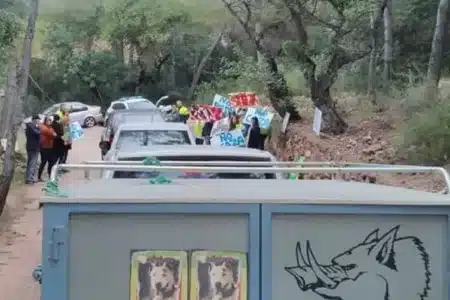 animalistas multados boicotear batida