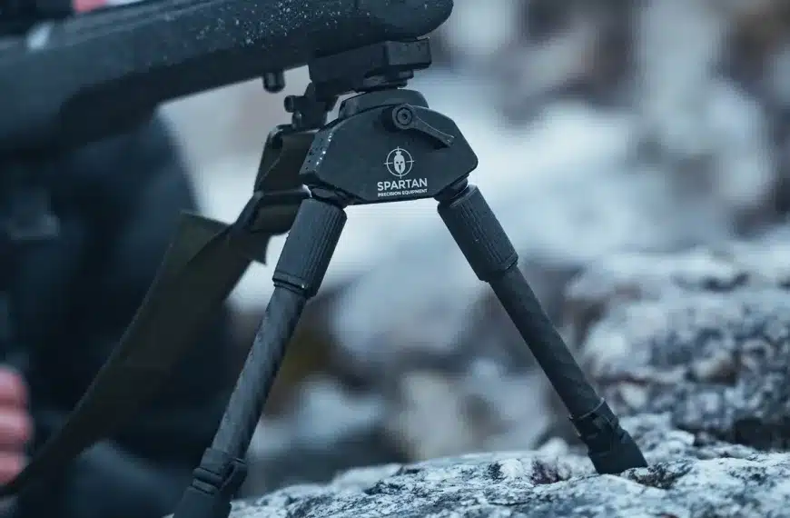 Spartan lanza el Javelin Lite TL: un bípode de carbono ultraligero de 180 gramos