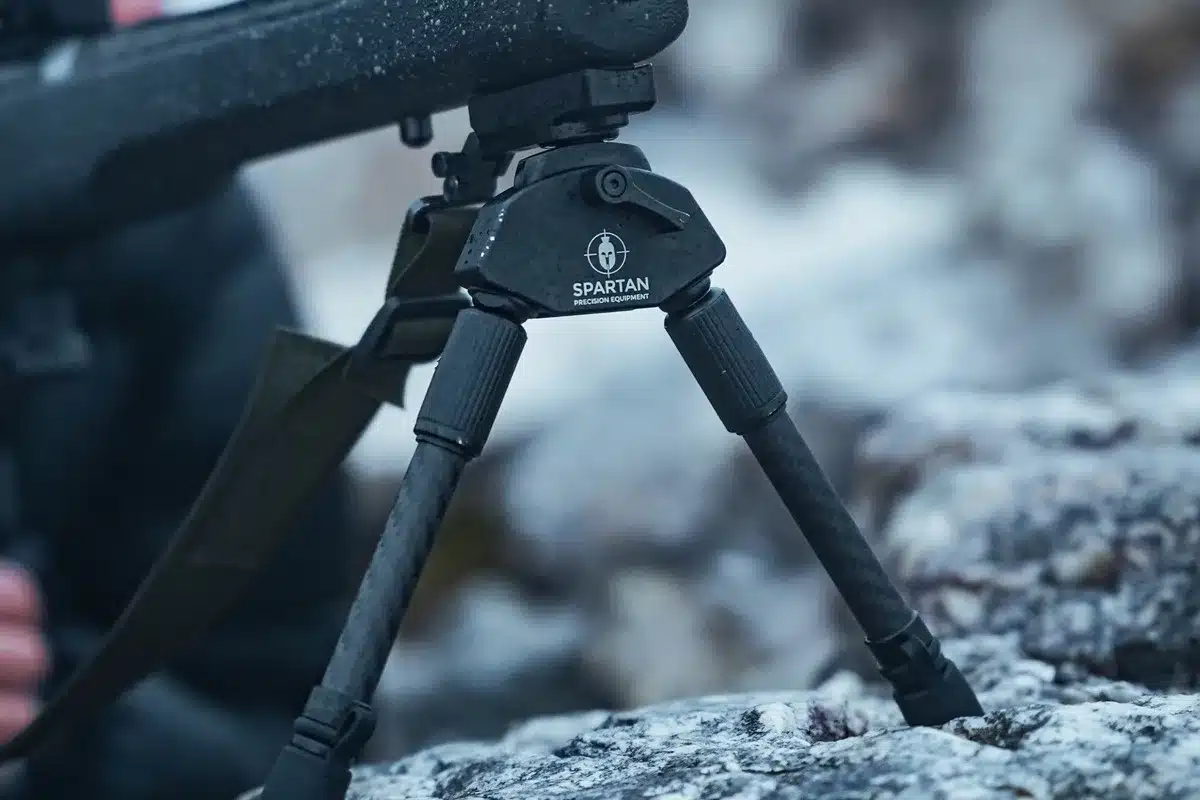 Spartan lanza el Javelin Lite TL: un bípode de carbono ultraligero de 180 gramos