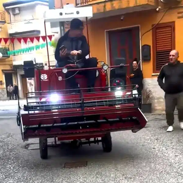 La pequeña cosechadora. © TikTok