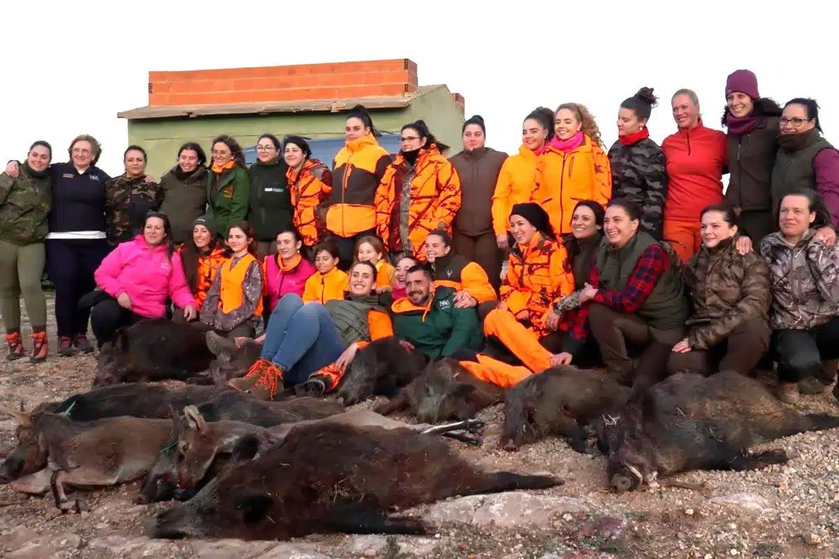 montería mujeres Chiva