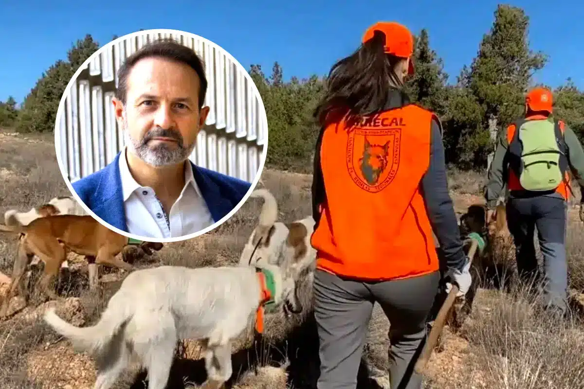 José Ramón Becerra y una rehalera en una foto de archivo. © Diario Veterinario y ARRECAL