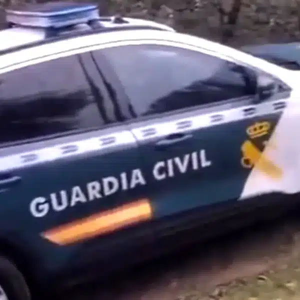 coche Seprona incapaz subir cuesta