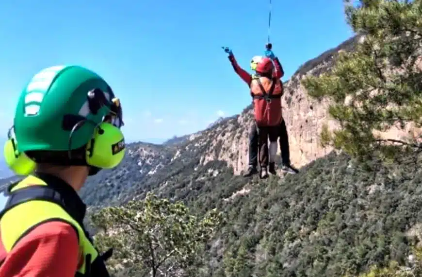 rescate helicóptero cazador herido jabalí Lleida