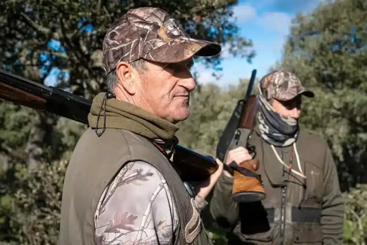 licencia gratis cazadores jubilados