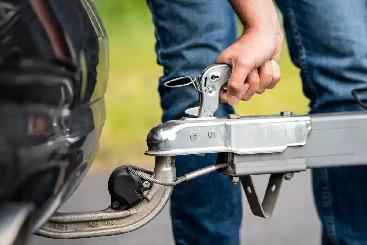 Enganchando un remolque.