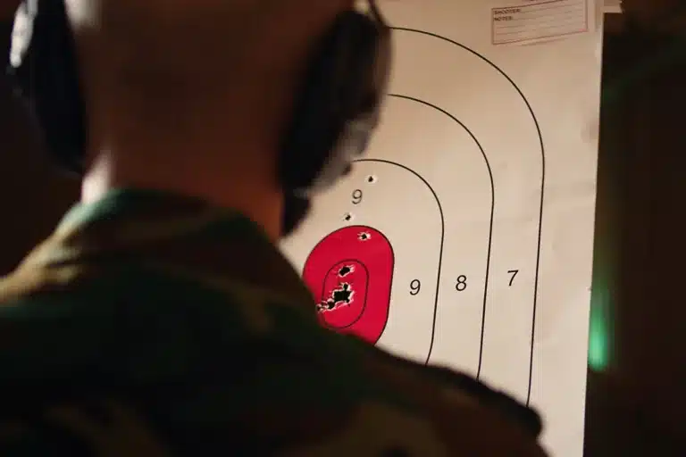 presuntas irregularidades licencia tiro pistola Madrid