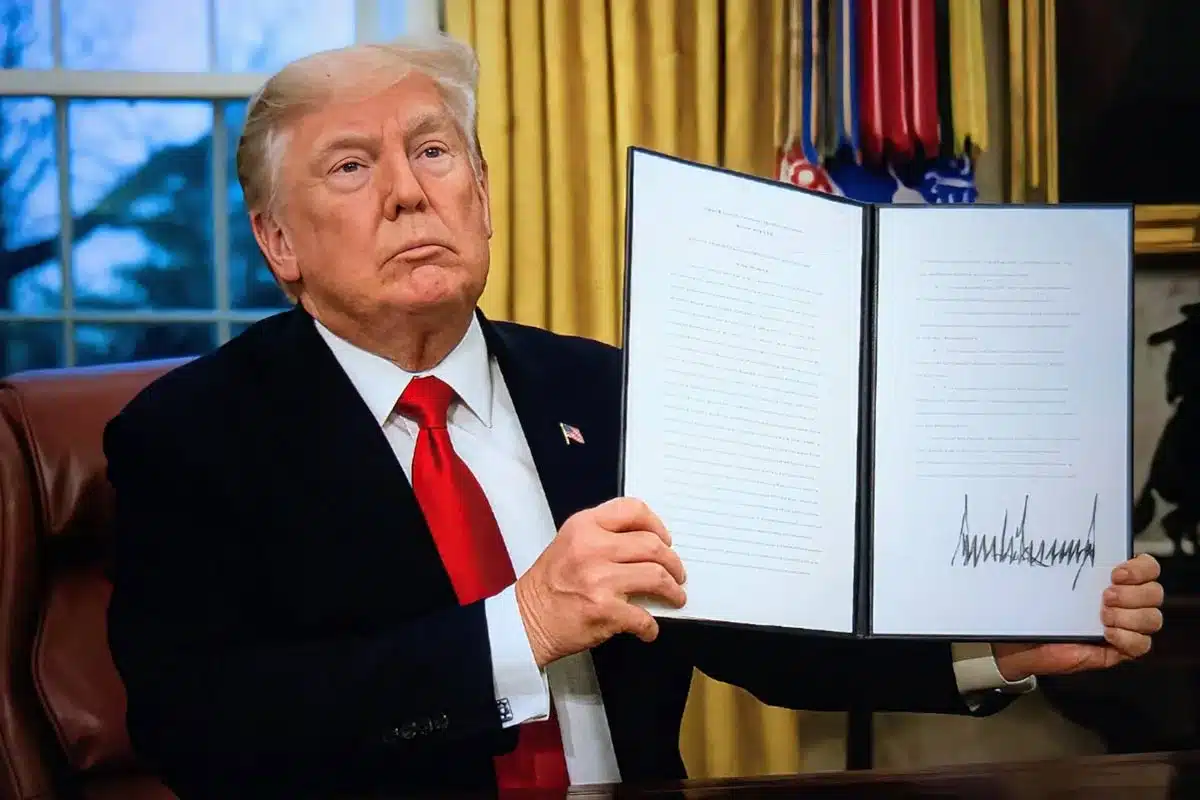 Donald Trump en el Despacho Oval.