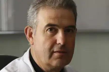 Andrés Zorita Calvo, Cirujano Vascular y cazador