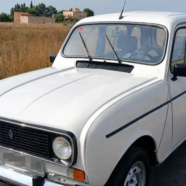 Renault 4