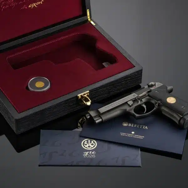 Beretta 92FS.