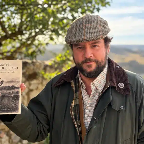 Desde el llano del lobo Carlos Vignau