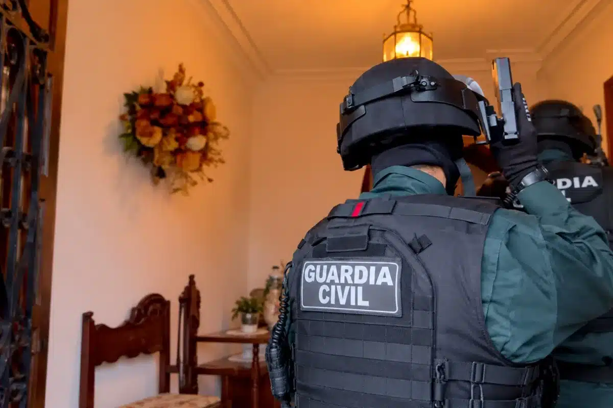 Guardia Civil furtivo Navarra