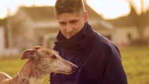 Este documental muestra, por primera vez, la realidad de los perros de caza al finalizar la temporada