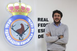 La FCC insta a dimitir a Ángel López como presidente de la RFEC