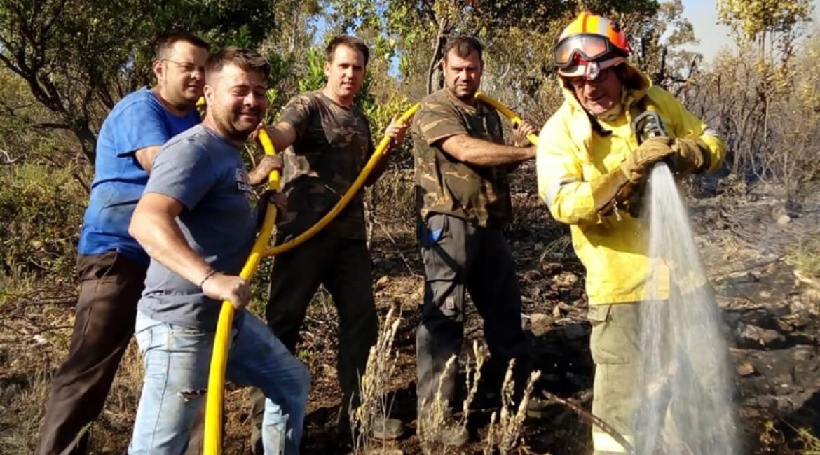 Una web ecologista considera «de chiste» que los cazadores trabajen contra los incendios forestales