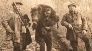30 fotos antiguas de caza que retratan nuestra historia como cazadores